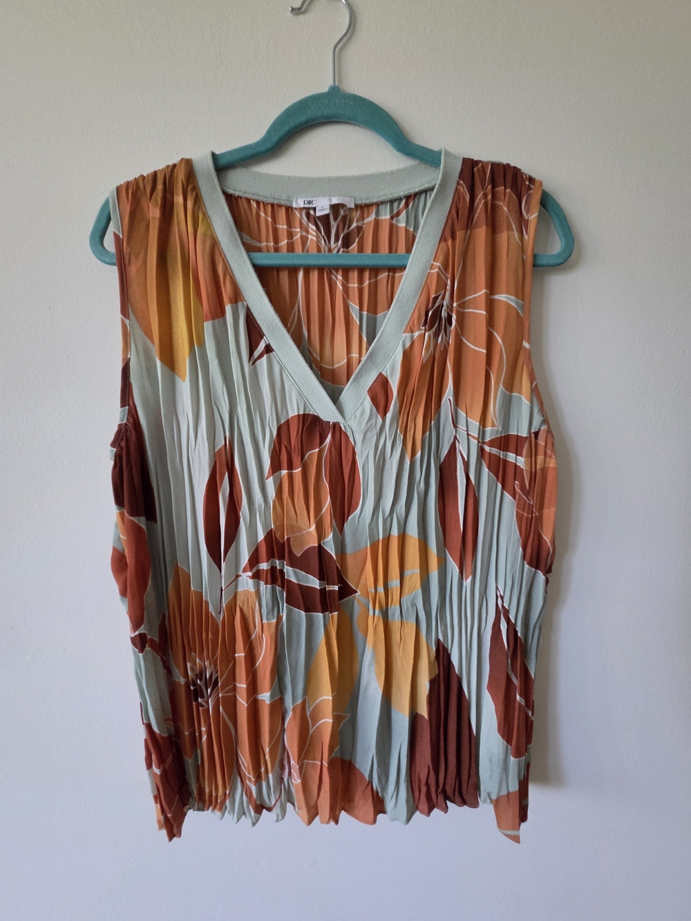 Pleated V-Neck Floral Tank Top - Sage with Rust & Mustard